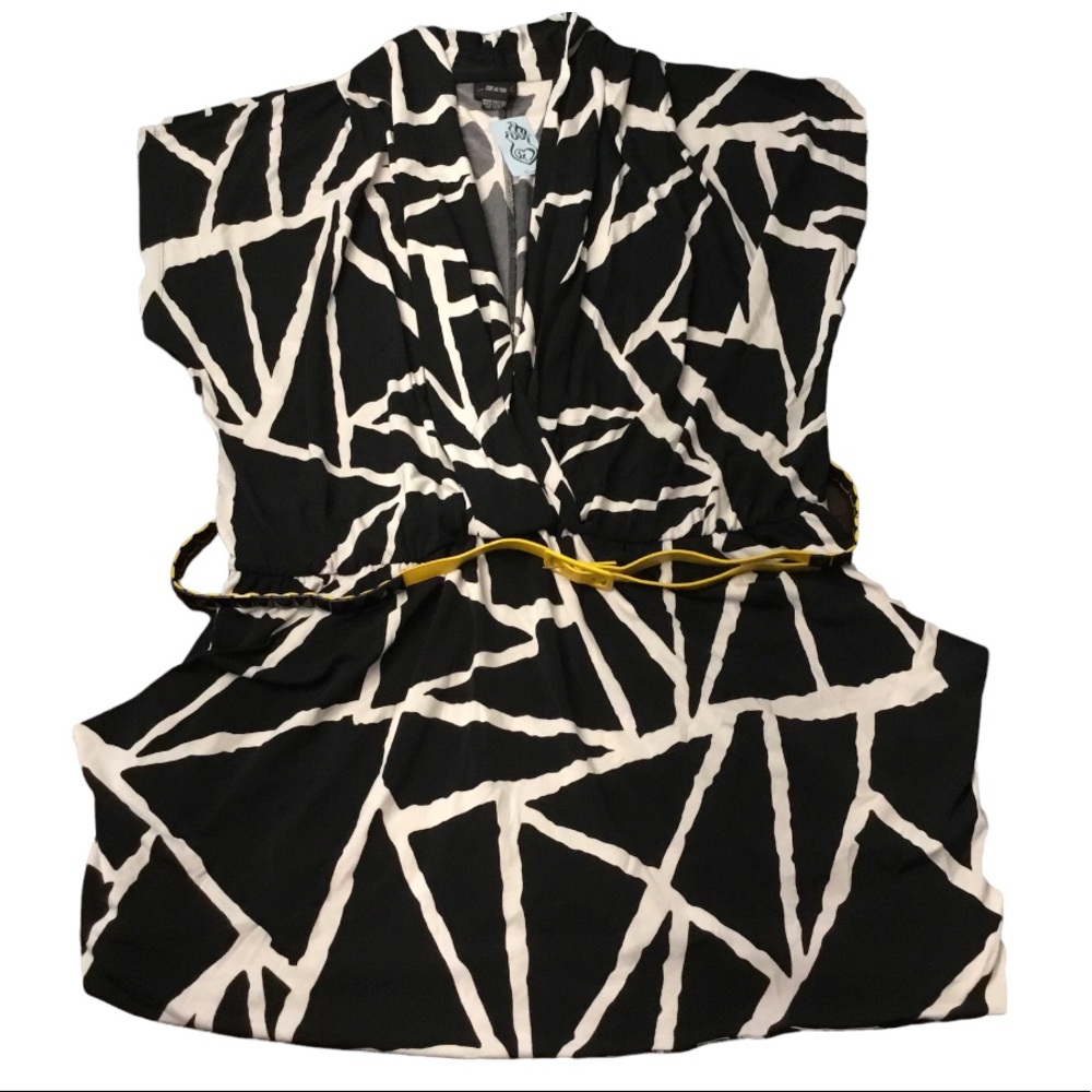 TORRID Top/Mini Dress With Pockets Size 3 NWT
